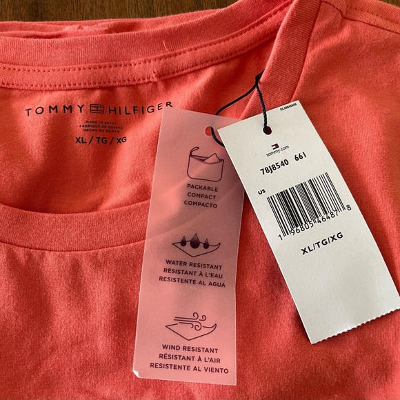 SOLD - NWT - Tommy Hilfiger Solid T-Shirt - XL - Picture 2 of 5